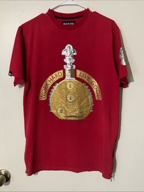 Makobi Red Crewneck Tee